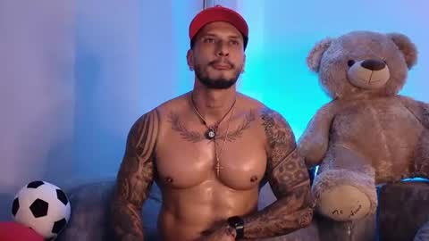 seth_vega_ online show from September 8, 3:13 am