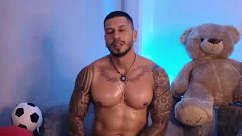 seth_vega_ online show from September 8, 4:19 am