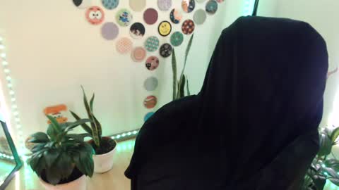samy online show from July 25, 4:05 am