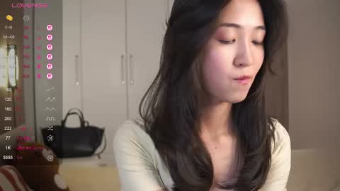 Sana online show from August 10, 2:51 pm