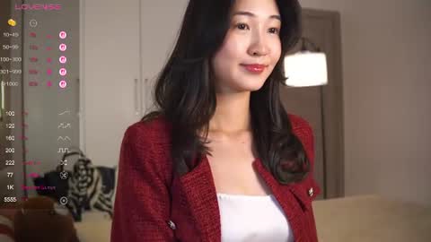 Sana online show from August 13, 1:36 pm