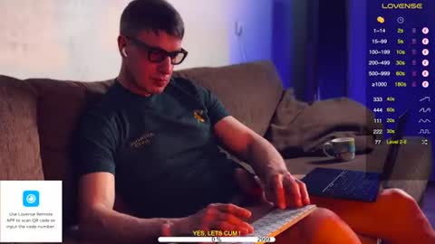 Tom online show from June 26, 7:06 pm