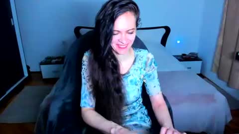 sexqueen1111 online show from August 9, 8:48 am
