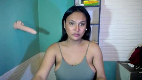 sexuallyattractive_mae online show from August 4, 10:23 am