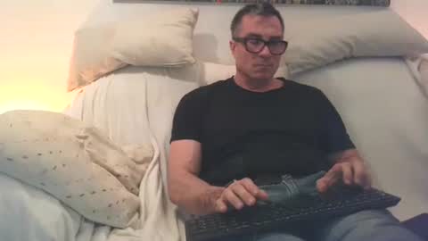 Sexurbation online show from April 29, 7:16 pm