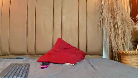 sexxiing_ online show from August 5, 9:57 pm