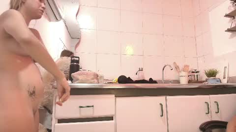 sexxiing_ online show from August 14, 8:45 pm