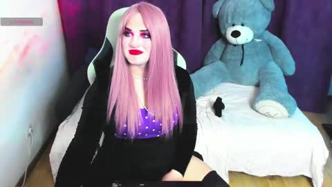 sexxx_queen online show from May 5, 12:34 am