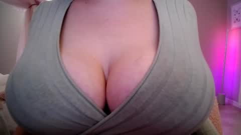 Princess online show from August 3, 5:58 am