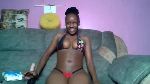 sexxy bellah online show from April 20, 10:59 pm