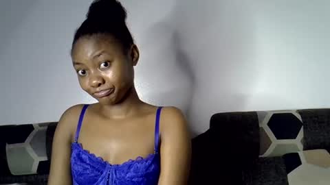 vicky online show from July 2, 11:00 am