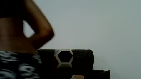 vicky online show from August 5, 1:31 pm