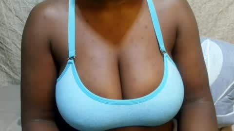 sexxy_maya1 online show from August 15, 10:30 am
