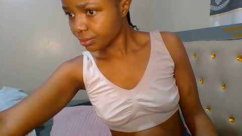 bonitah online show from August 14, 2:37 am