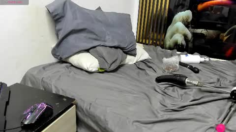 sexy78michell online show from August 5, 6:00 am