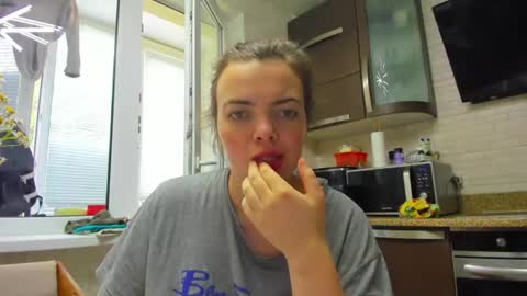 tip me 100 tokens if you miss me  online show from August 8, 10:37 am