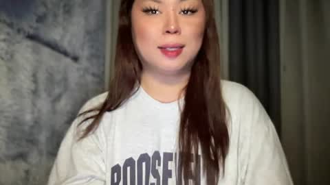 BREANNA online show from August 18, 7:47 am