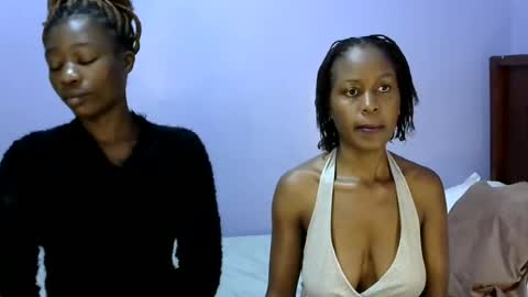 kiki online show from August 14, 11:08 pm