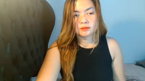 sexy_bloom69 online show from July 1, 9:10 am