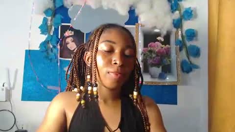sexy_bluey247 online show from August 11, 7:38 pm