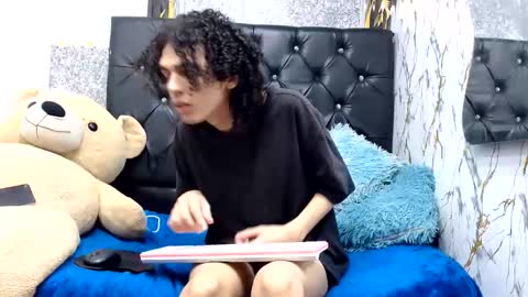 Sicaru online show from May 22, 3:41 am