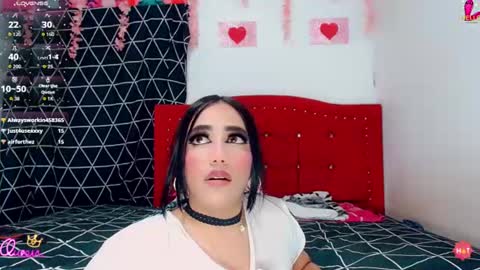 sexy_brunette2590 online show from August 6, 2:54 am