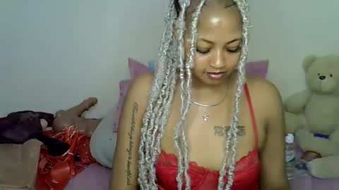 sexy_bubbie01 online show from May 30, 10:39 am