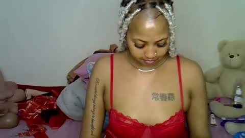 sexy_bubbie01 online show from May 30, 10:33 pm