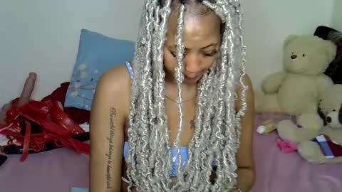 sexy_bubbie01 online show from June 4, 6:39 am