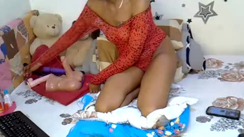 sexy_bubbie01 online show from September 6, 10:32 am