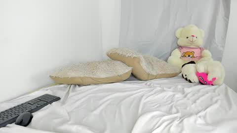 sexy bunny online show from May 5, 1:18 am