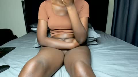 sexy_chocolate001 online show from July 30, 9:43 pm