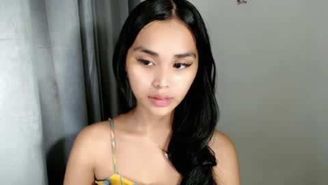 Nicole online show from August 12, 11:40 pm