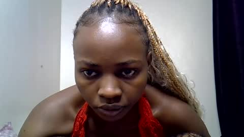 sexy_june20 online show from August 12, 10:06 am