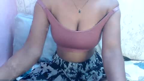 Wild girl mona online show from August 14, 10:02 pm