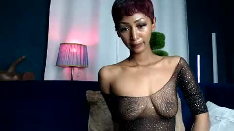 larisa online show from July 29, 9:38 am