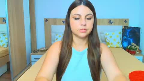 Lily online show from August 7, 6:46 am