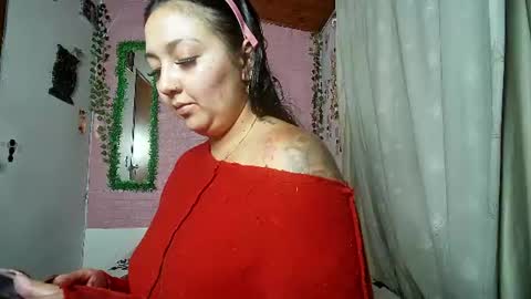 sexy lolas online show from August 11, 2:35 am
