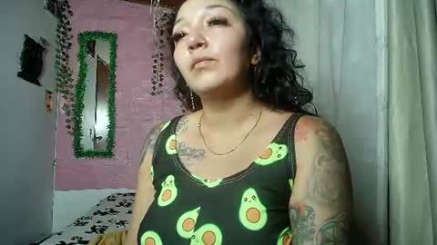 sexy lolas online show from August 12, 5:43 am