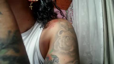 sexy lolas online show from August 13, 12:02 am