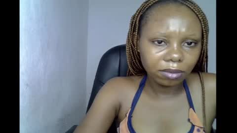 annie online show from August 14, 5:00 am