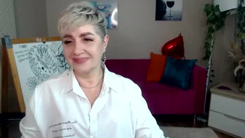 sexy_milffa online show from August 10, 4:25 am