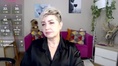 sexy_milffa online show from August 13, 12:08 pm