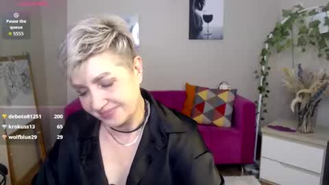 sexy_milffa online show from August 13, 6:55 pm
