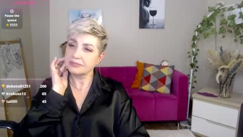 sexy_milffa online show from August 13, 9:18 pm
