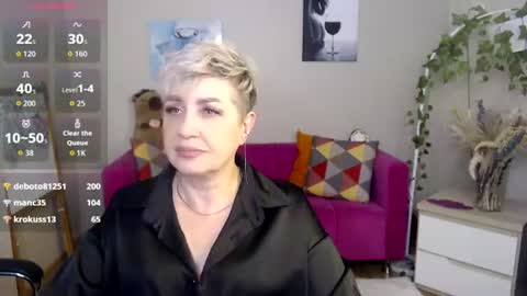 sexy_milffa online show from August 13, 10:24 pm