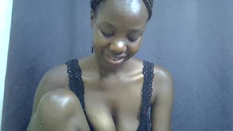 sexy_peach4 online show from August 4, 11:35 pm