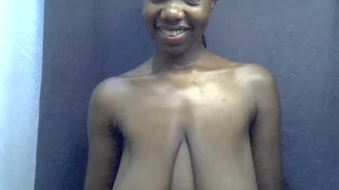 sexy_peach4 online show from August 11, 9:28 pm