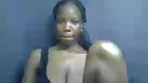 sexy_peach4 online show from August 12, 3:47 pm
