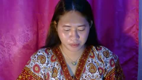 SOFIE  The woman who lives in the province online show from August 9, 10:22 pm